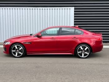 Used Jaguar XE 2015 for sale - 79812342: Photo