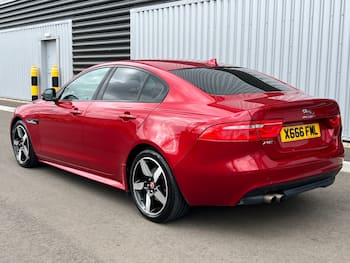 Used Jaguar XE 2015 for sale - 79812342: Photo