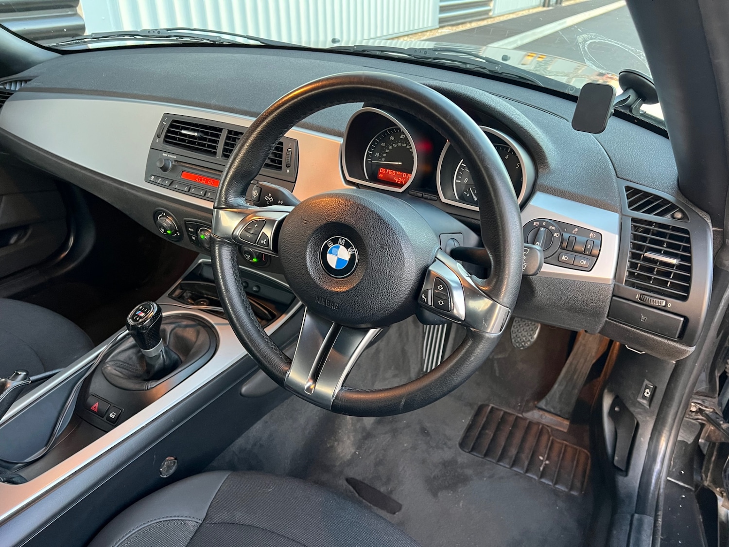 Used BMW Z4 2006 for sale - 77841669: Photo 9