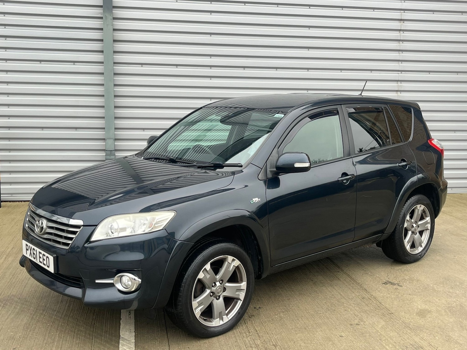 Used Toyota RAV4 2011 for sale - 76730371: Photo 1