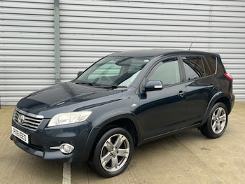 Used Toyota RAV4 2011 for sale - 76730371: Photo