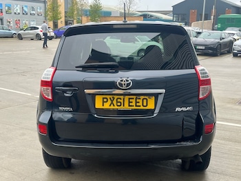 Used Toyota RAV4 2011 for sale - 76730371: Photo