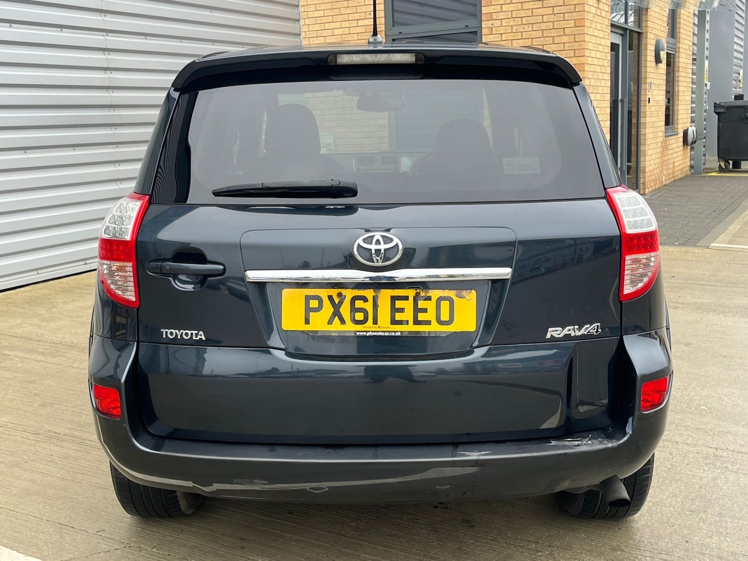 Used Toyota RAV4 2011 for sale - 76730371: Photo 5