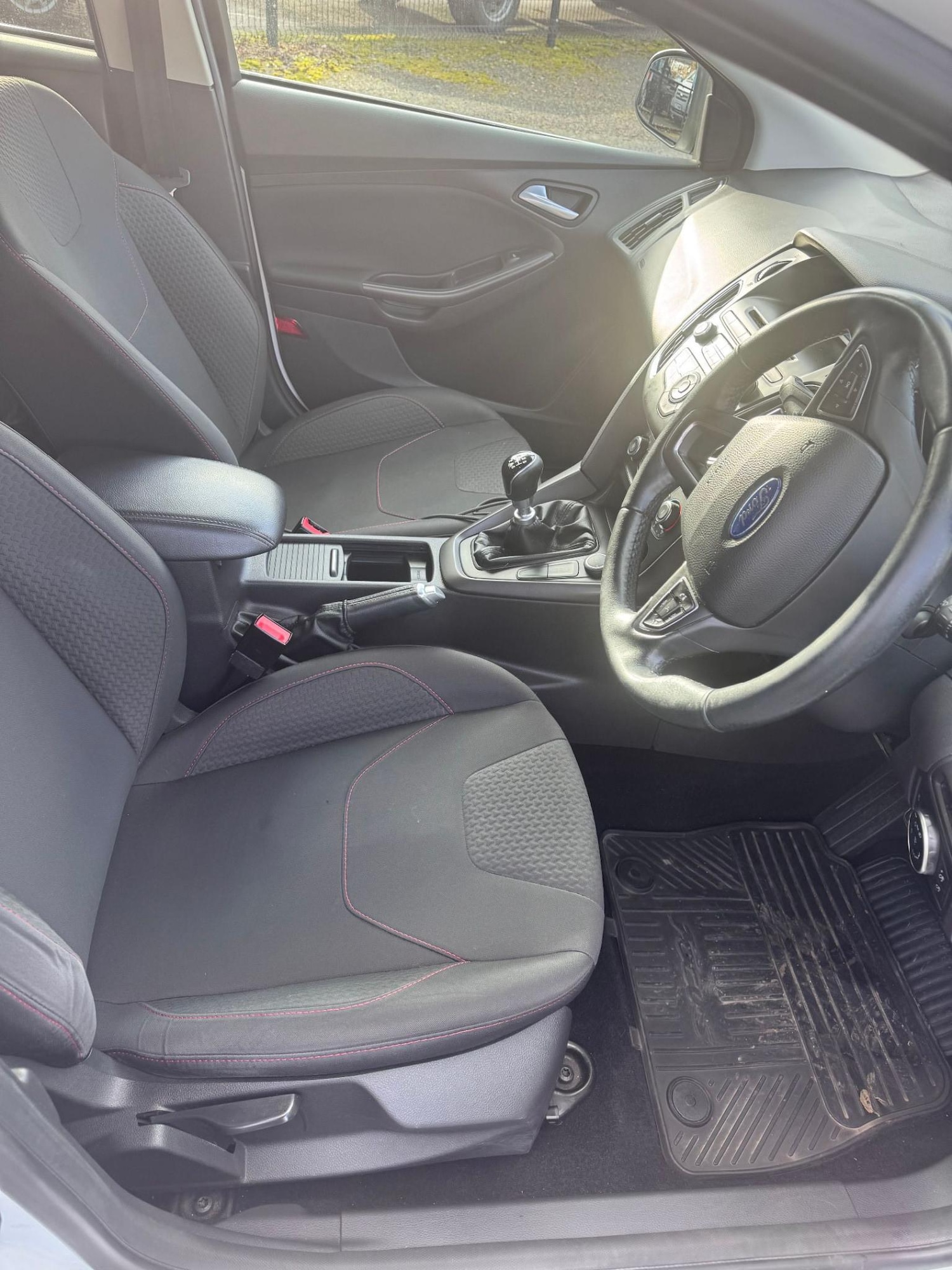 Used Ford Focus 2015 for sale - 77262645: Photo 4