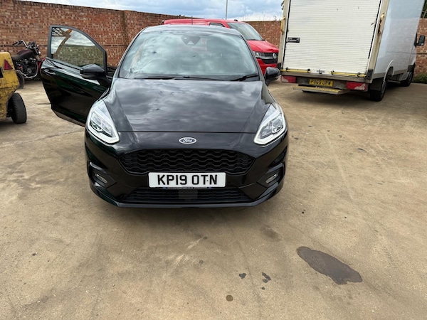 Used Ford Fiesta 2019 for sale - 75427176: Photo 3