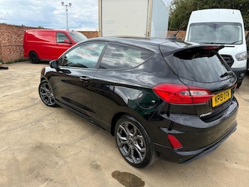 Used Ford Fiesta 2019 for sale - 75427176: Photo