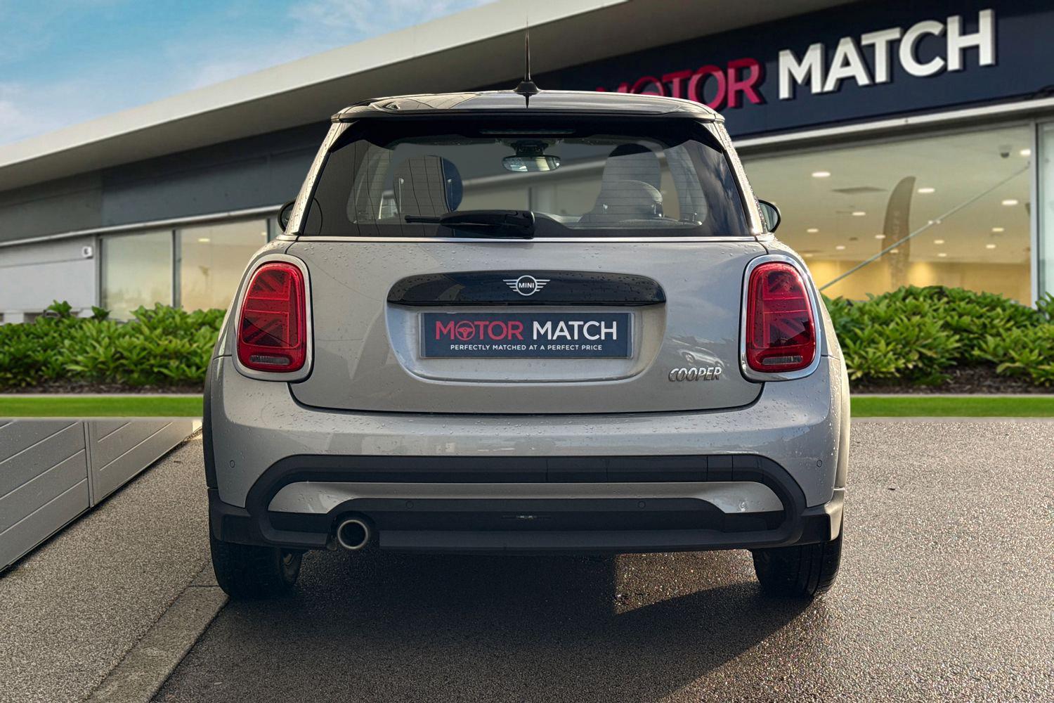 Used MINI Hatch 2023 for sale - 77128757: Photo 4