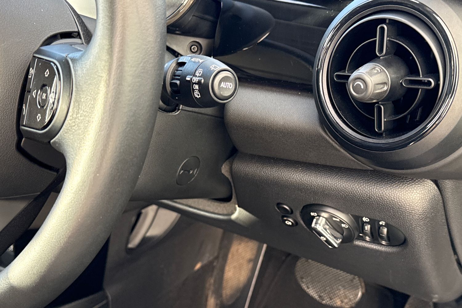 Used MINI Hatch 2023 for sale - 77128757: Photo 43