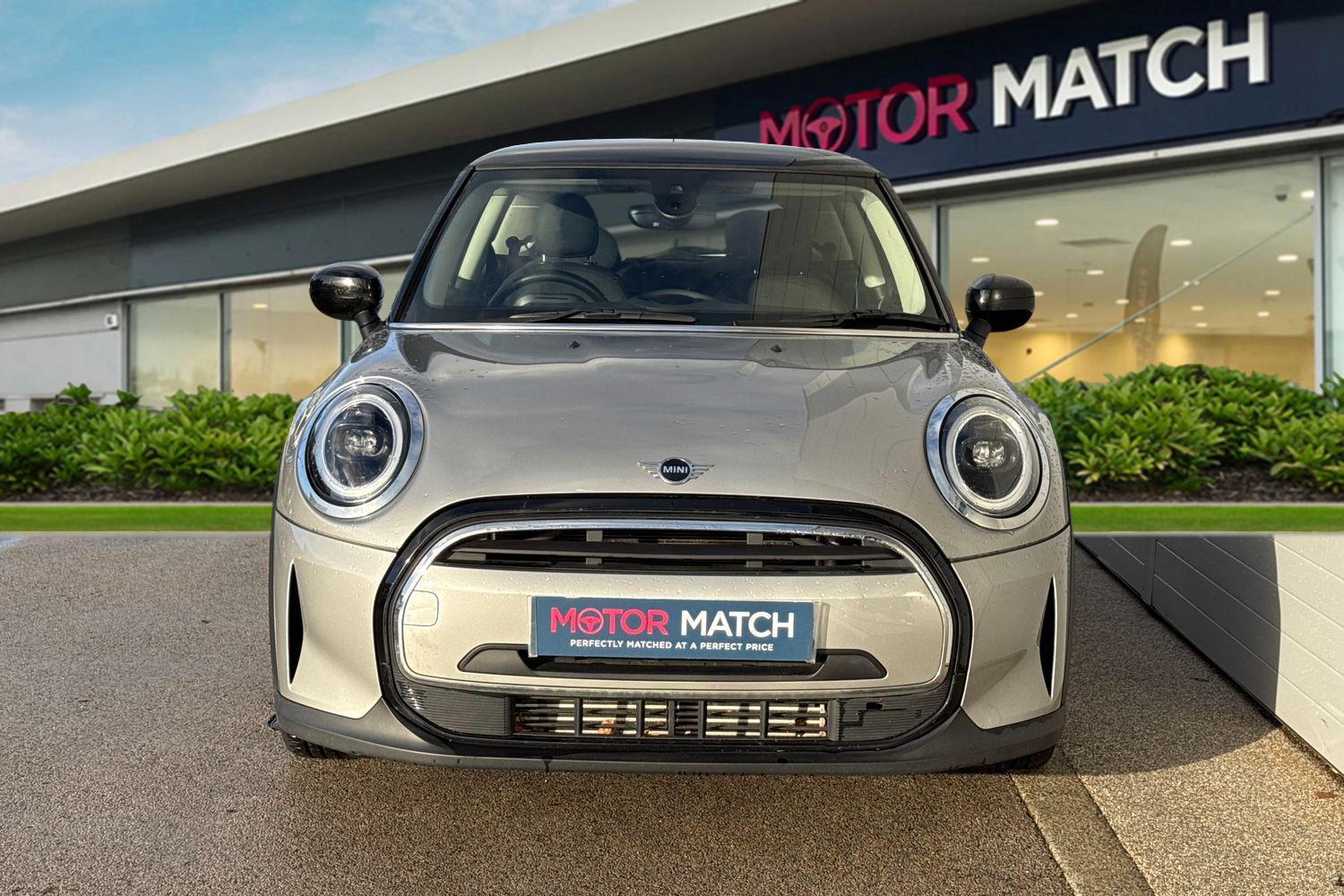Used MINI Hatch 2023 for sale - 77128757: Photo 6