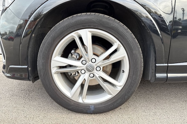 Used Audi Q3 2019 for sale - 76143751: Photo 11
