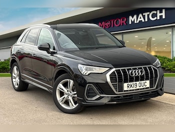 Audi - Q3