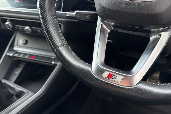 Used Audi Q3 2019 for sale - 76143751: Photo 59