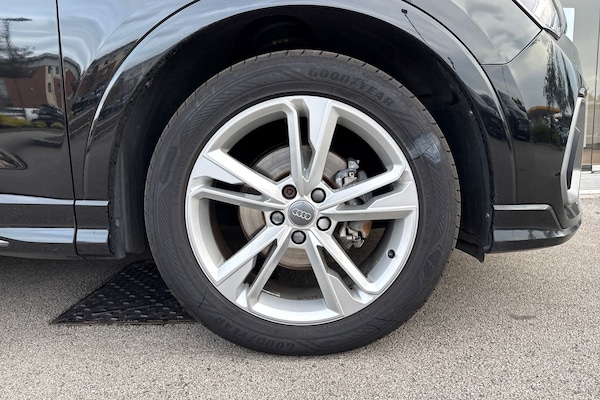 Used Audi Q3 2019 for sale - 76143751: Photo 9