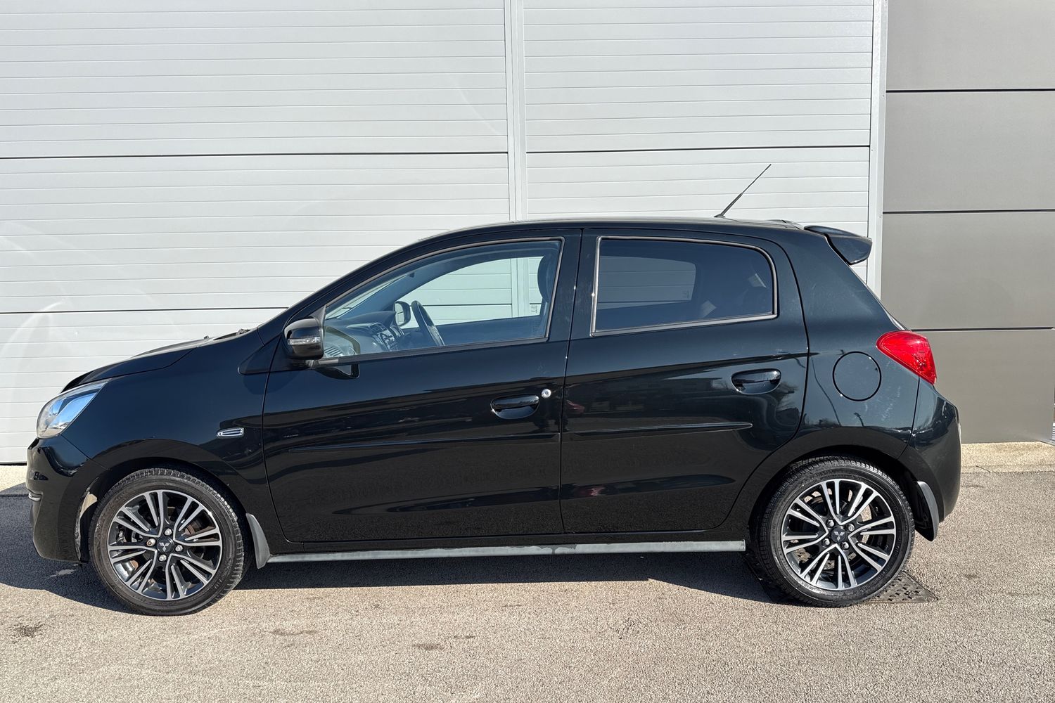 Used Mitsubishi Mirage 2017 for sale - 77758464: Photo 33