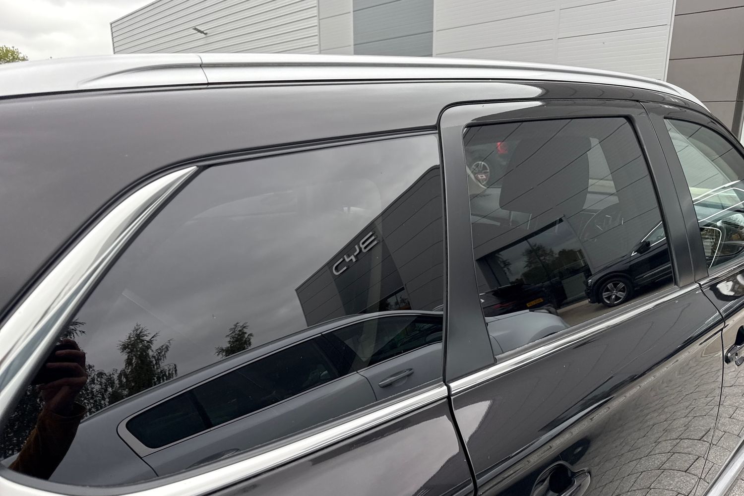 Vehicle 29