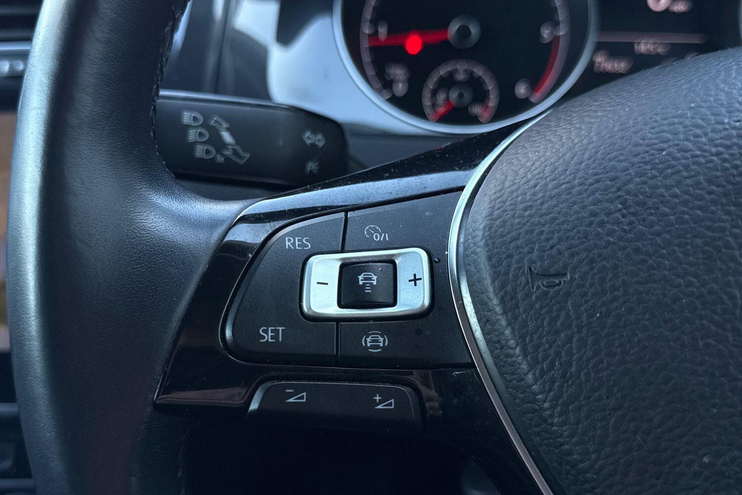 Used Volkswagen Golf 2019 for sale - 78197564: Photo 22