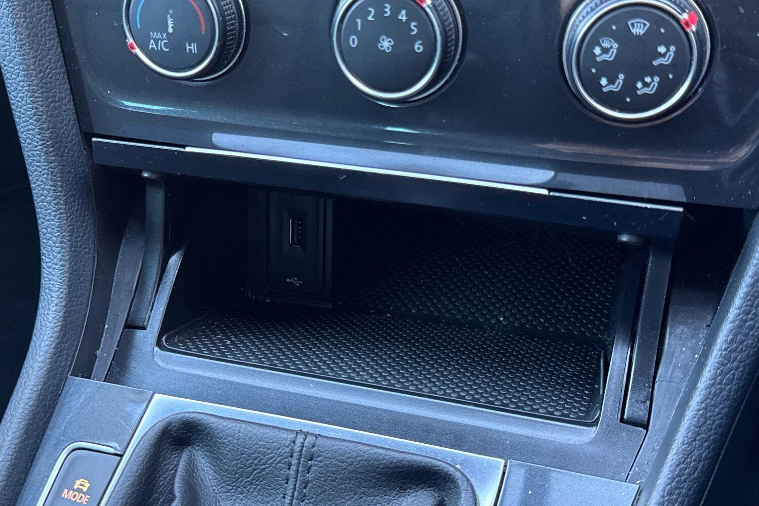 Used Volkswagen Golf 2019 for sale - 78197564: Photo 24