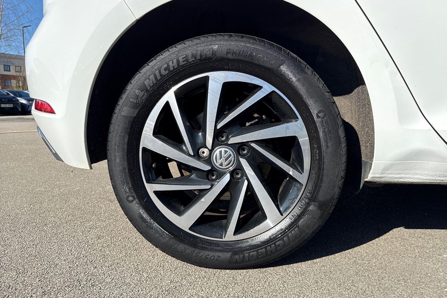 Used Volkswagen Golf 2019 for sale - 78197564: Photo 28