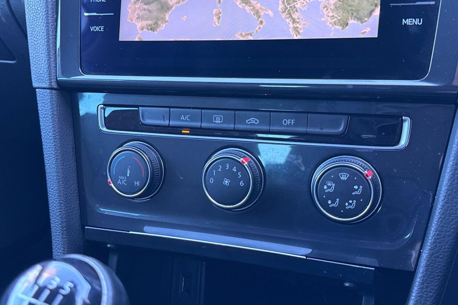 Used Volkswagen Golf 2019 for sale - 78197564: Photo 32