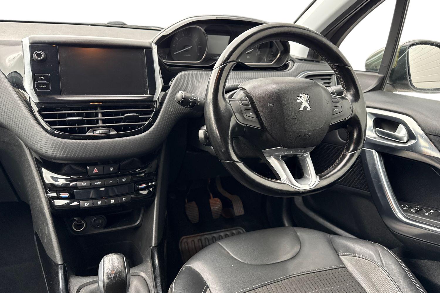 Used Peugeot 2008 2016 for sale - 77515123: Photo 18