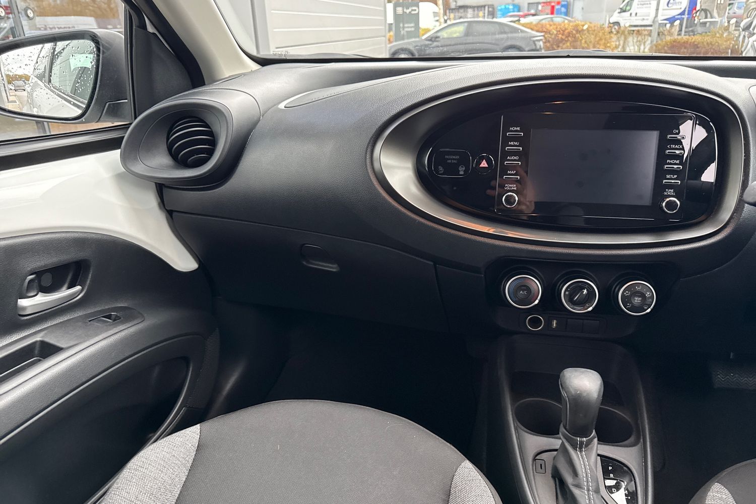 Used Toyota Aygo X 2023 for sale - 76767855: Photo 20