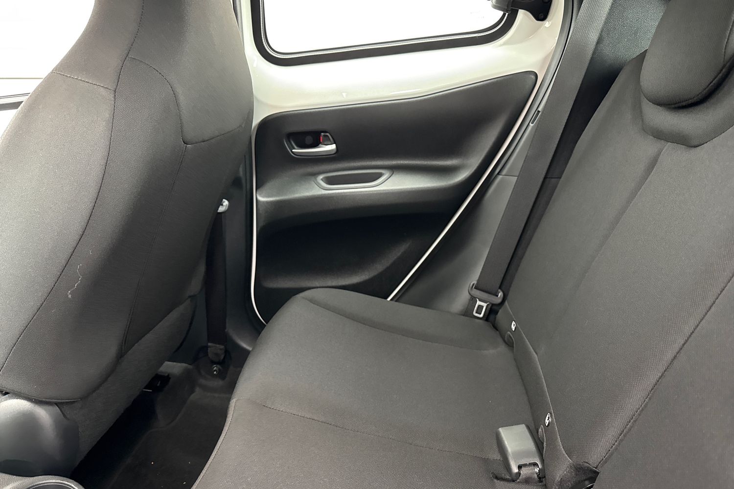 Used Toyota Aygo X 2023 for sale - 76767855: Photo 37