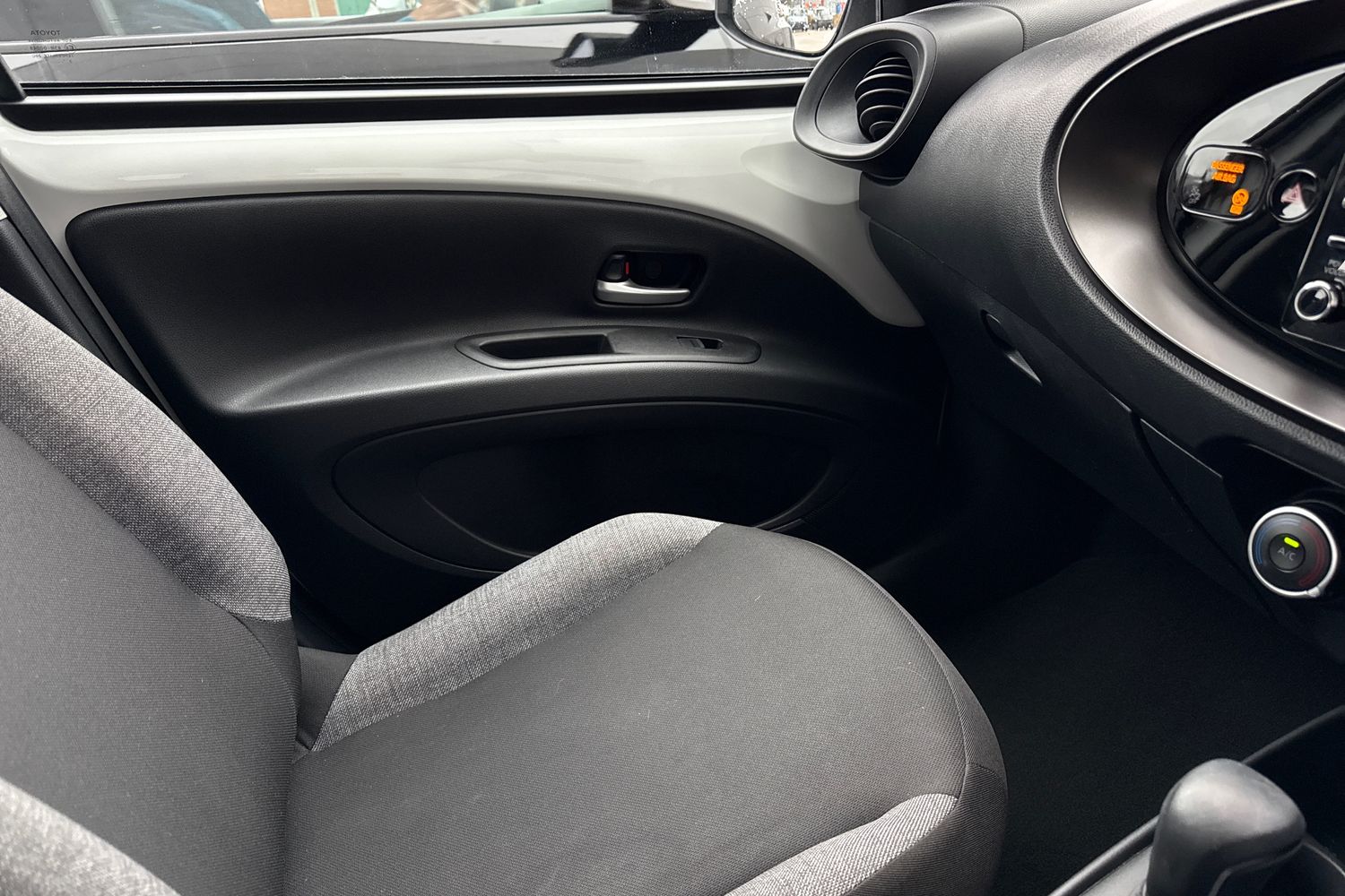 Used Toyota Aygo X 2023 for sale - 76767855: Photo 48