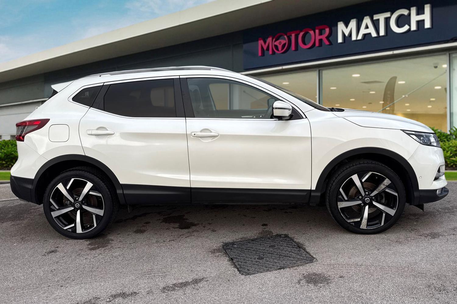 Used Nissan Qashqai 2018 for sale - 77582849: Photo 3