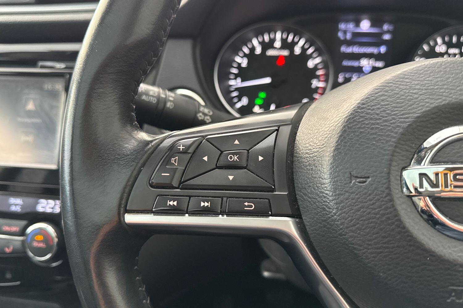 Used Nissan Qashqai 2018 for sale - 77582849: Photo 54