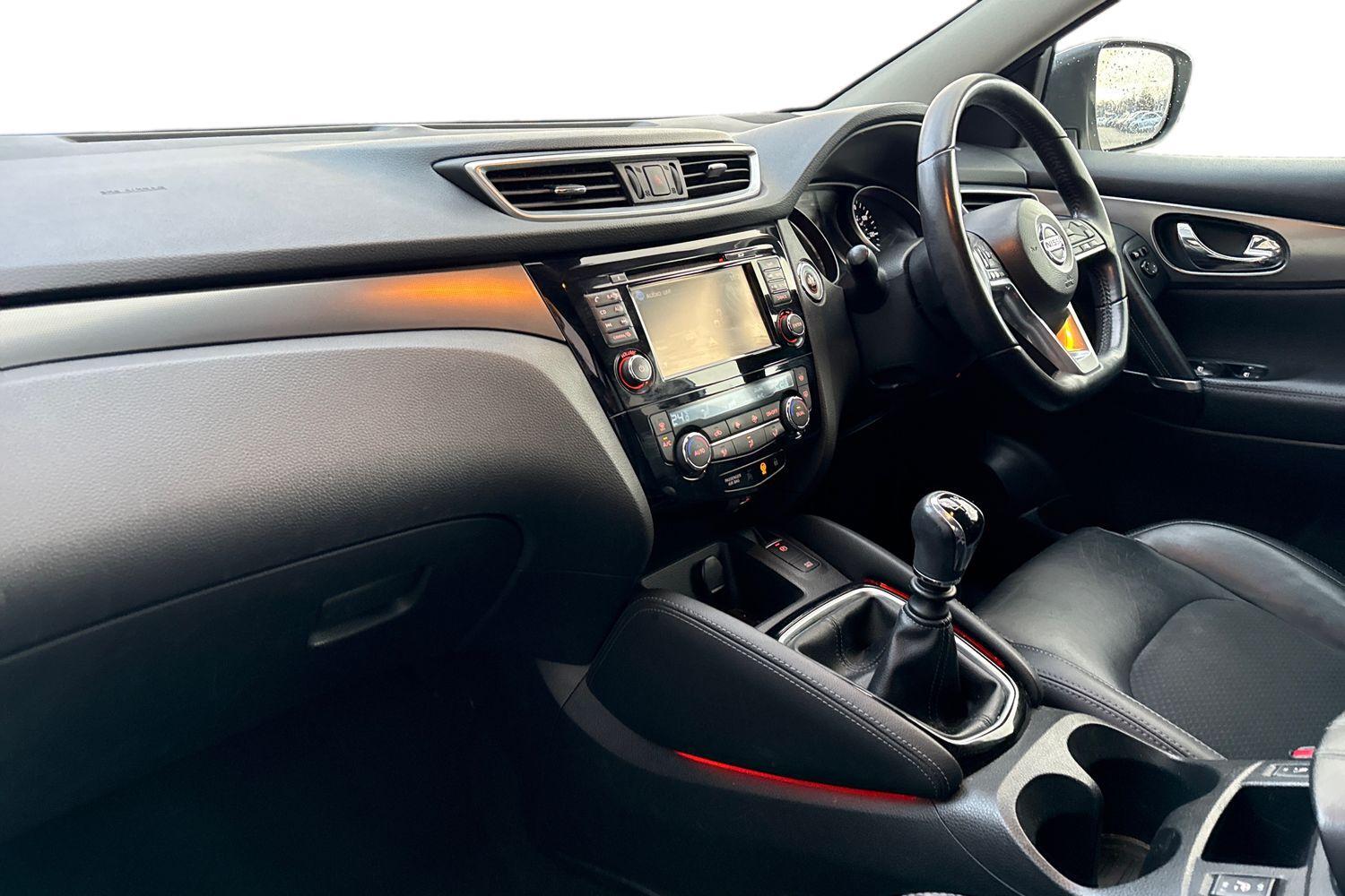 Used Nissan Qashqai 2018 for sale - 77582849: Photo 8