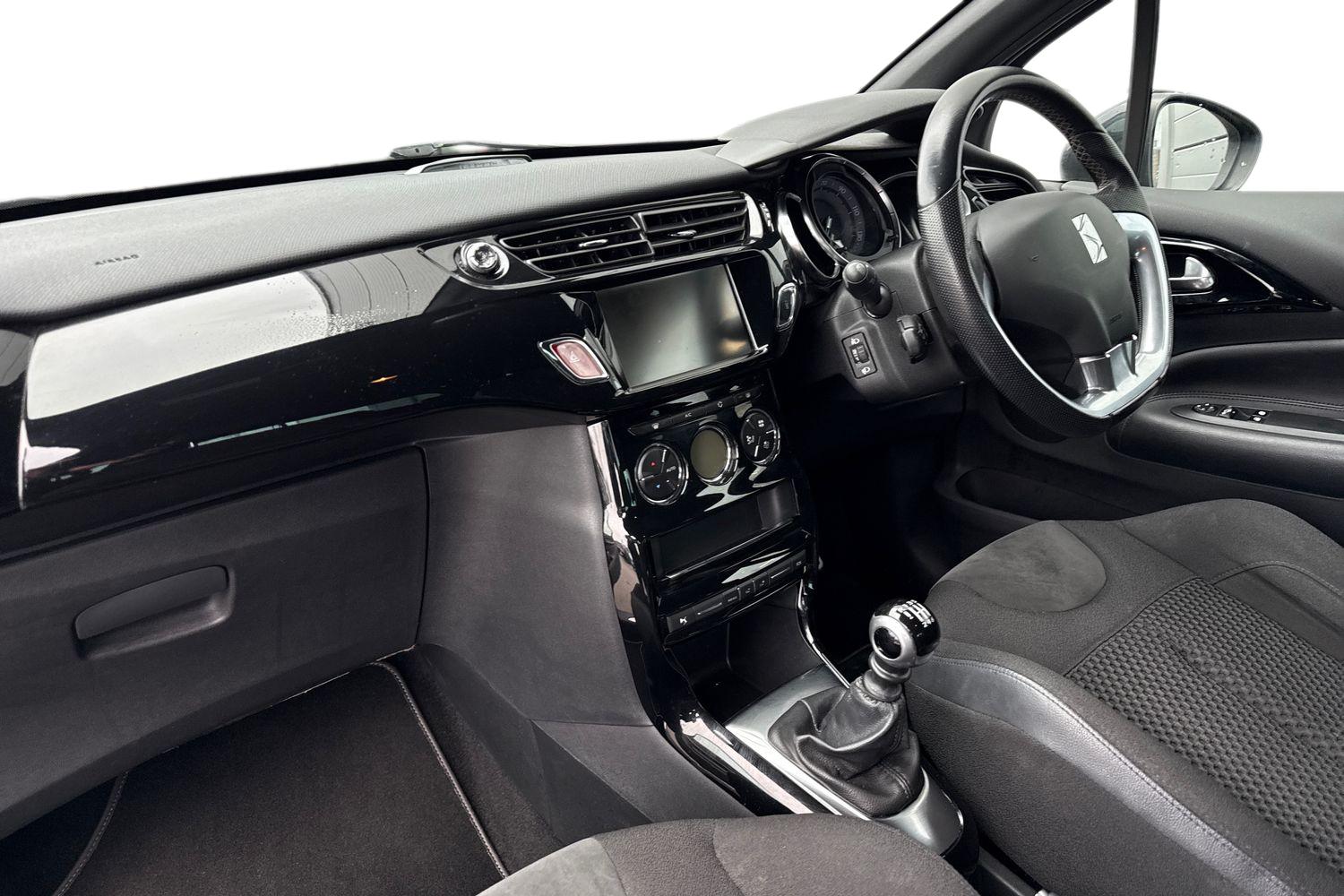 Used DS Automobiles DS 3 2016 for sale - 77407461: Photo 15