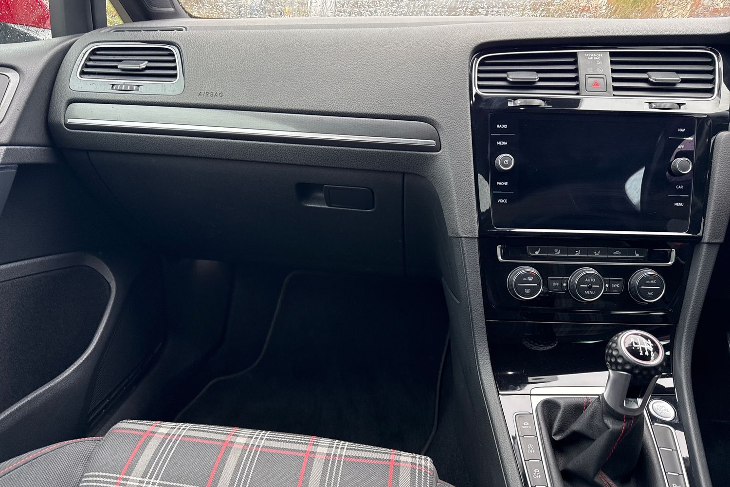 Used Volkswagen Golf 2019 for sale - 76685772: Photo 20