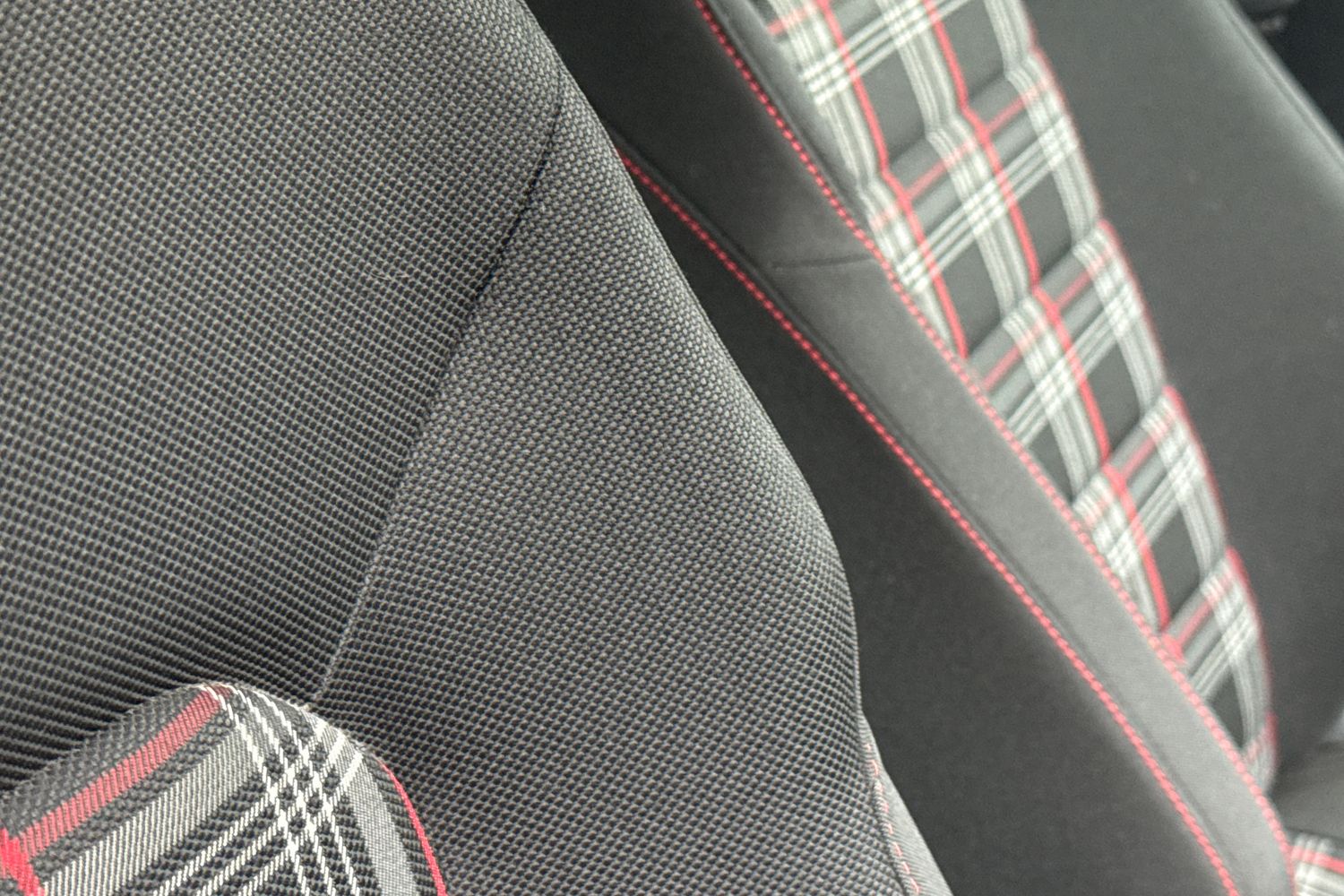 Used Volkswagen Golf 2019 for sale - 76685772: Photo 40