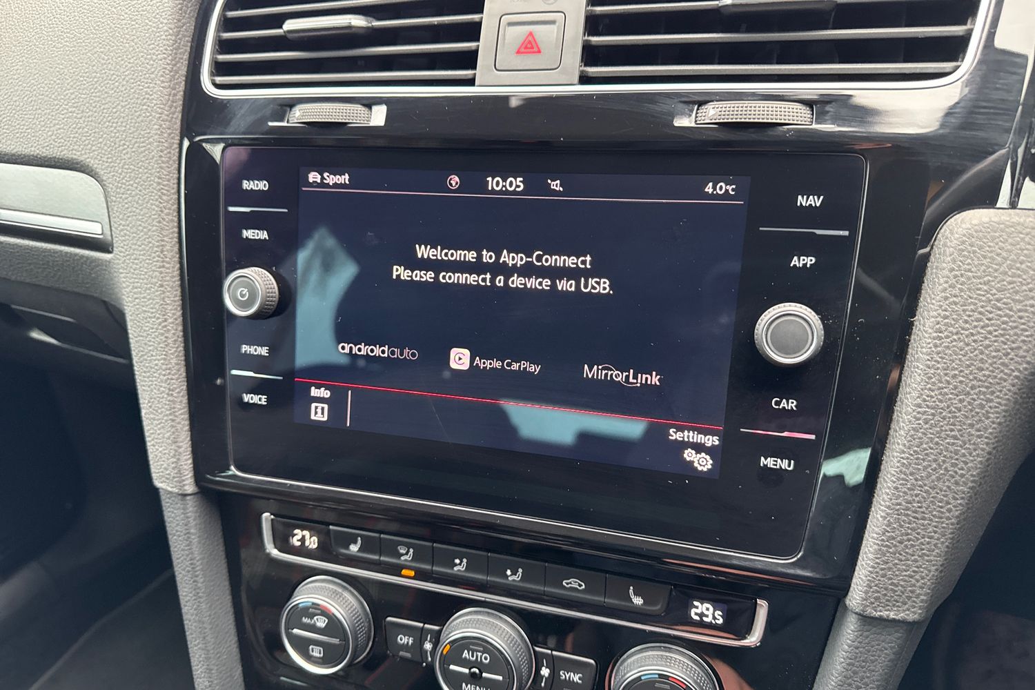 Used Volkswagen Golf 2019 for sale - 76685772: Photo 47