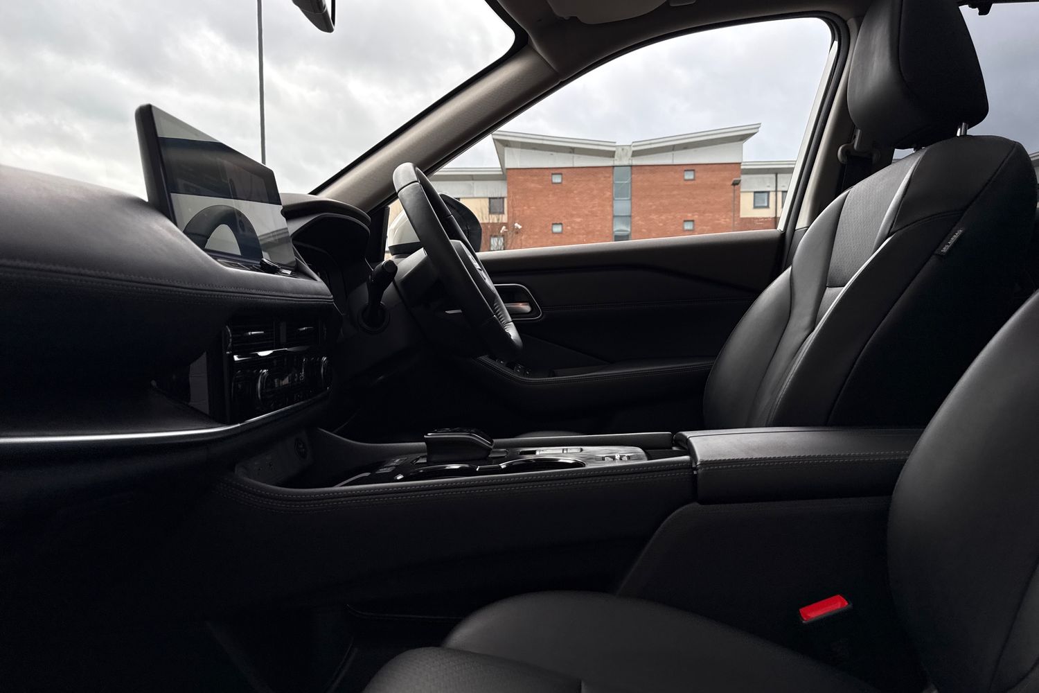 Used Nissan X-Trail 2024 for sale - 77820275: Photo 31