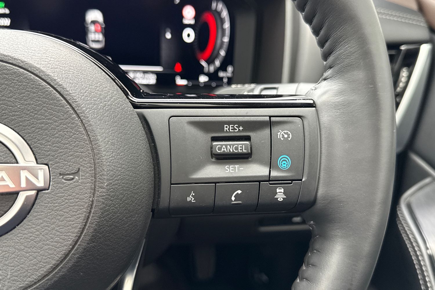 Used Nissan X-Trail 2024 for sale - 77820275: Photo 53