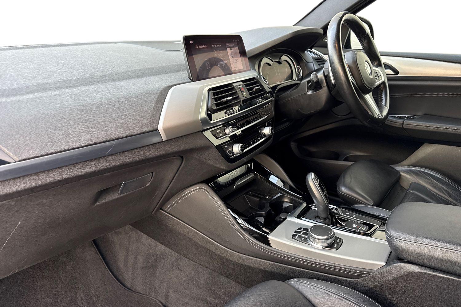 Used BMW X4 2019 for sale - 76395423: Photo 15