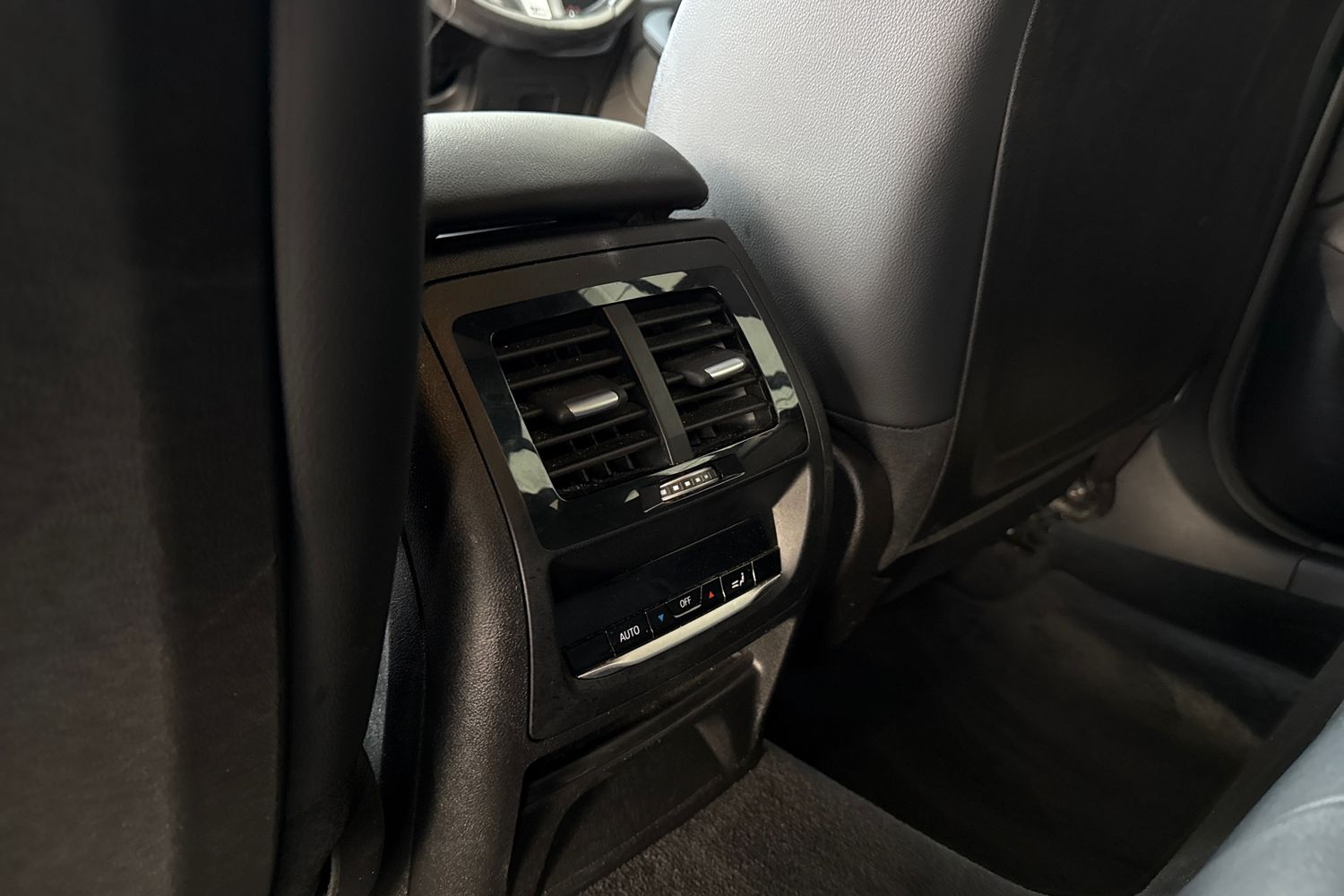 Used BMW X4 2019 for sale - 76395423: Photo 38