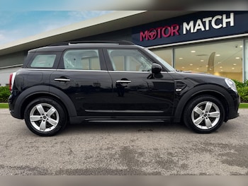 Used MINI Countryman 2018 for sale - 77048479: Photo