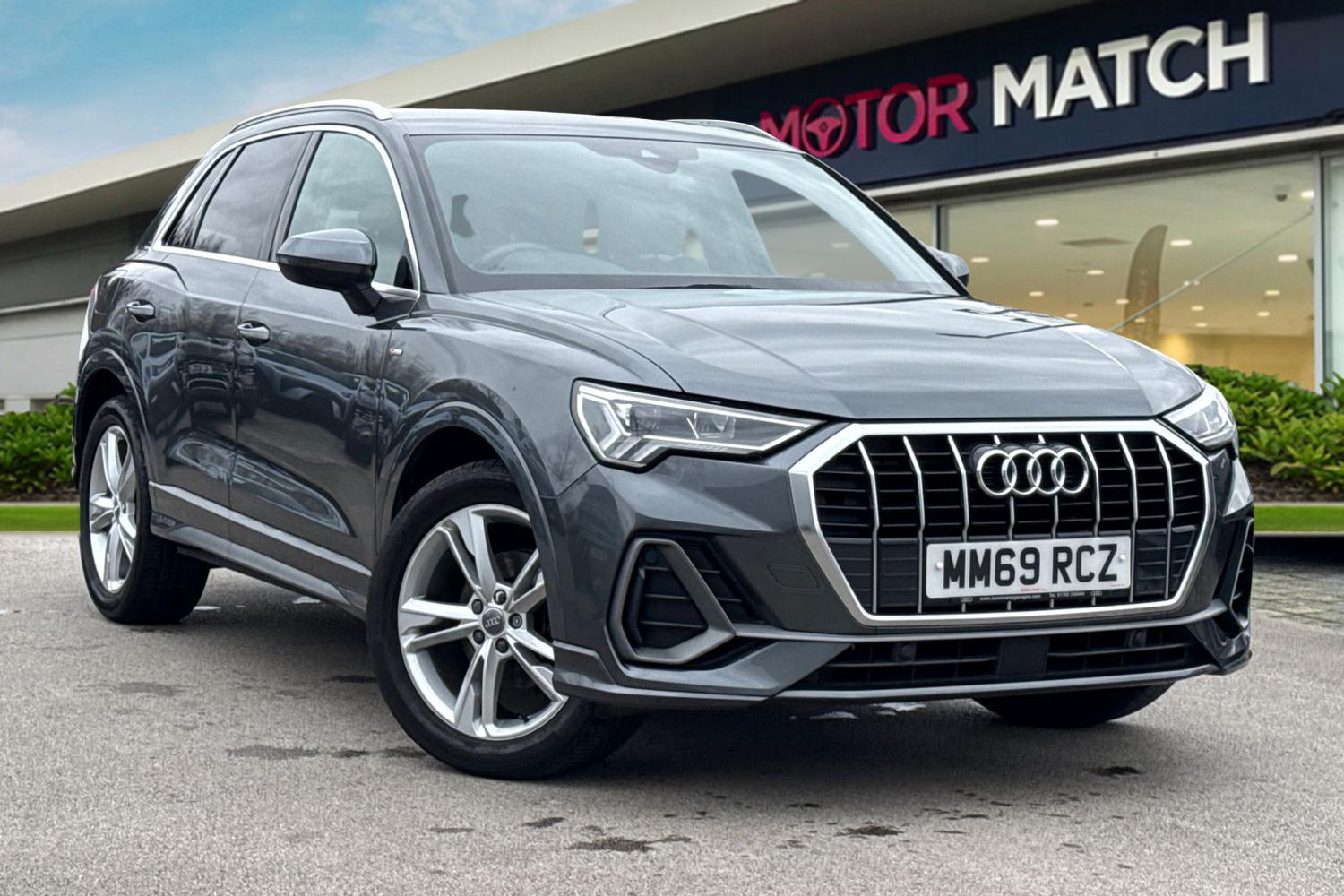 Used Audi Q3 2020 for sale - 77601573: Photo 1