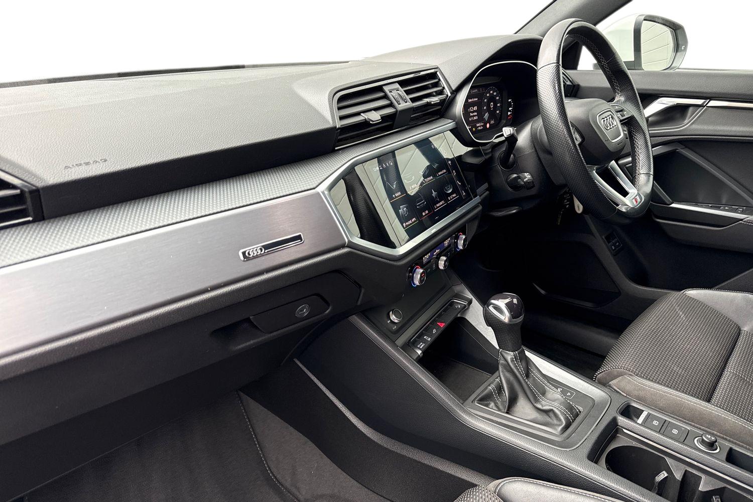 Used Audi Q3 2021 for sale - 76509080: Photo 15