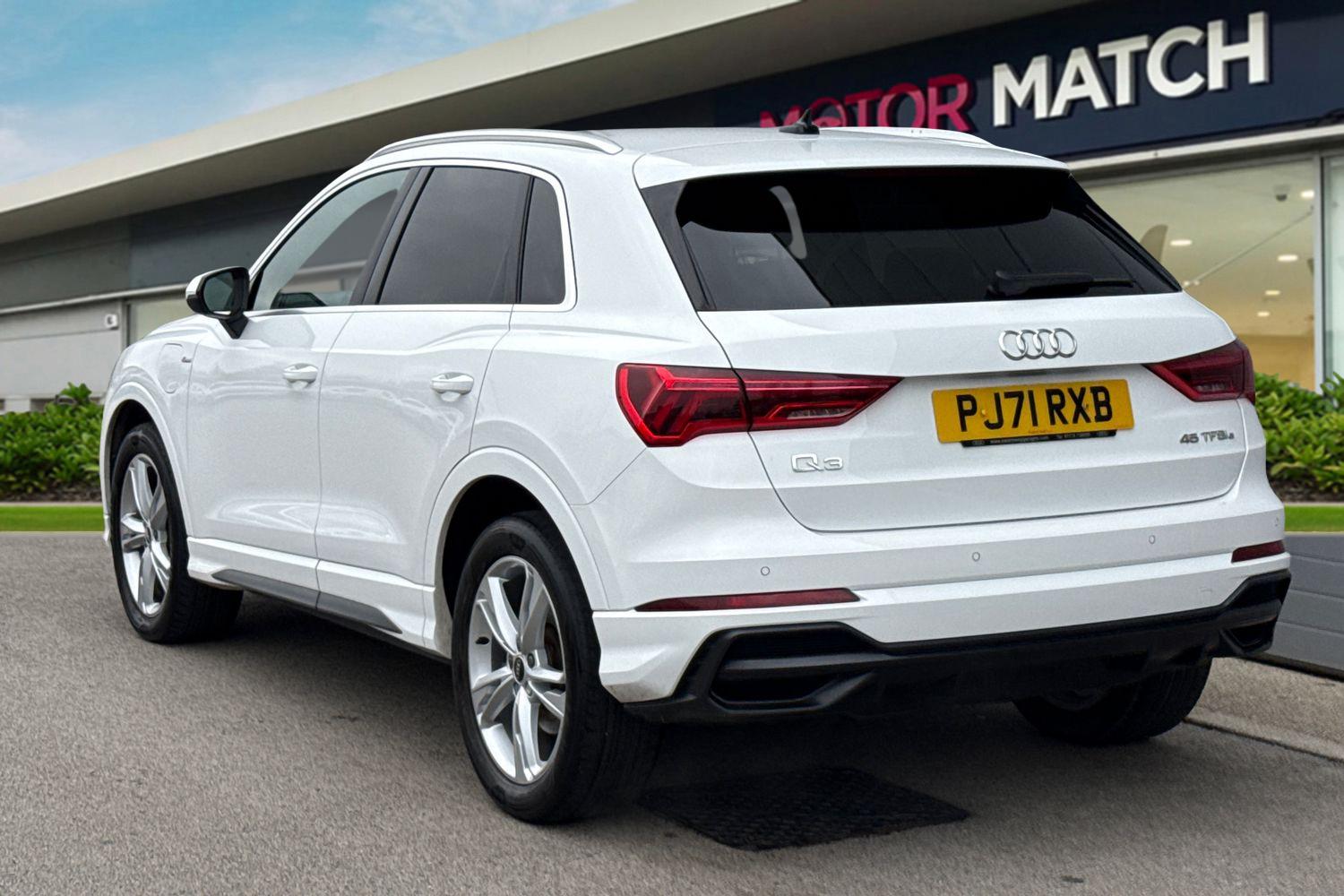 Used Audi Q3 2021 for sale - 76509080: Photo 2