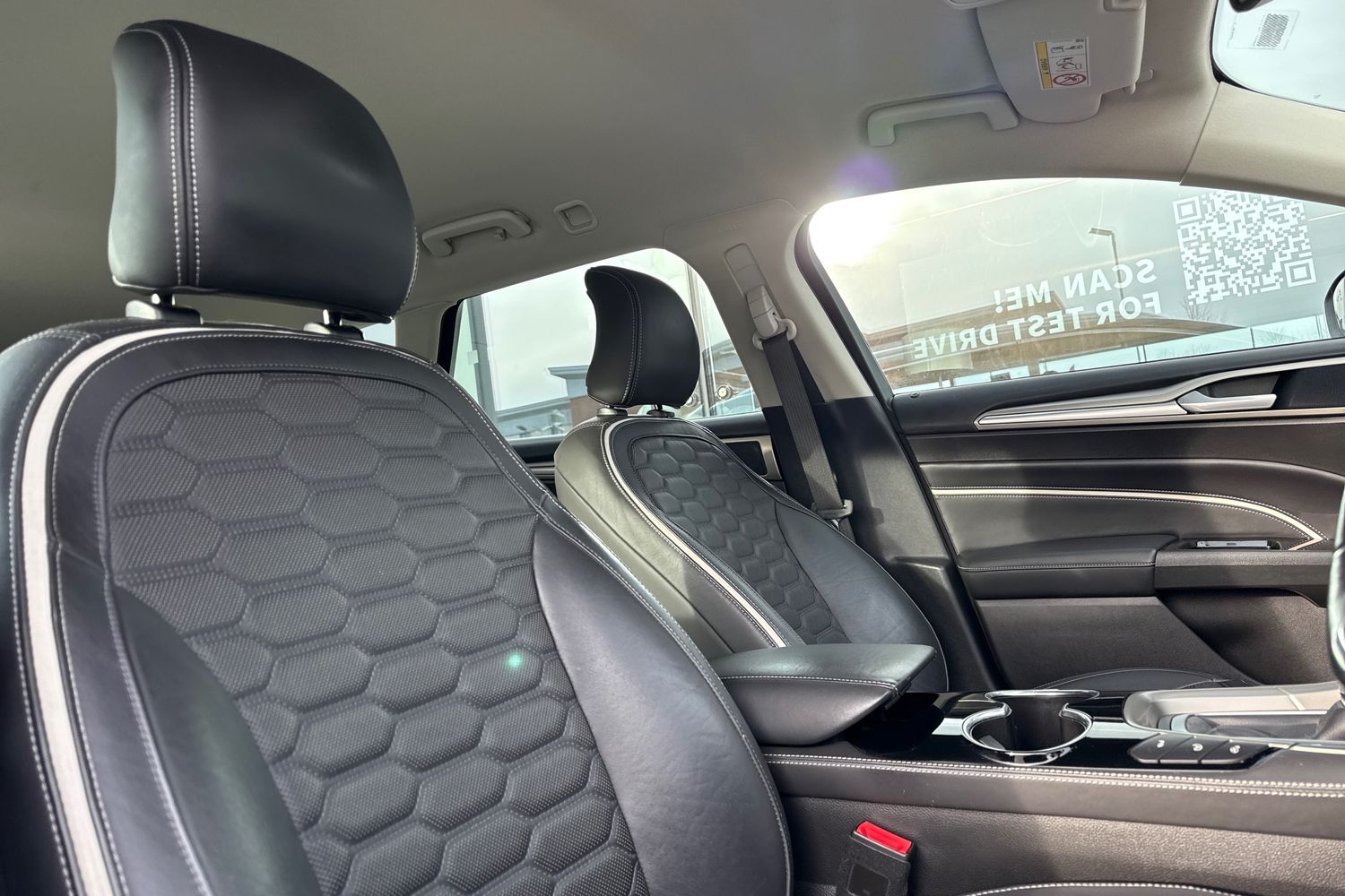 Used Ford Mondeo 2016 for sale - 77589413: Photo 24