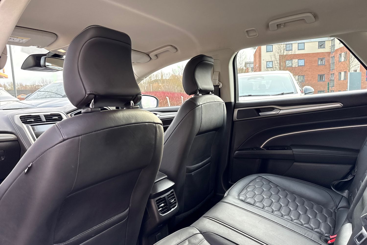 Used Ford Mondeo 2016 for sale - 77589413: Photo 37