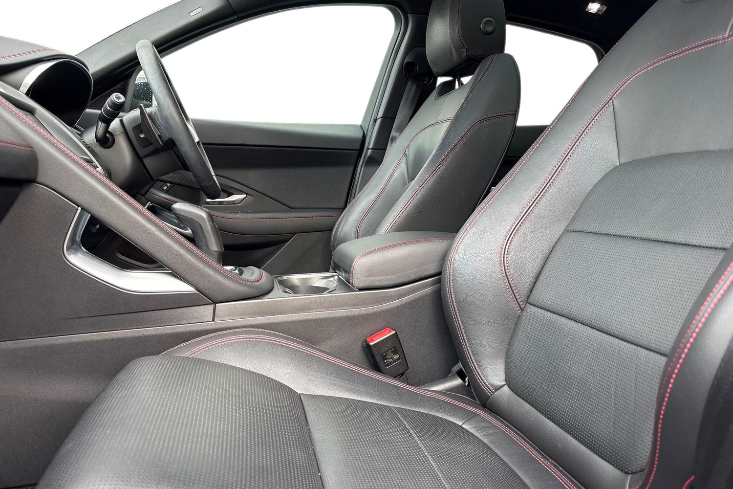 Used Jaguar E-Pace 2020 for sale - 76391030: Photo 16