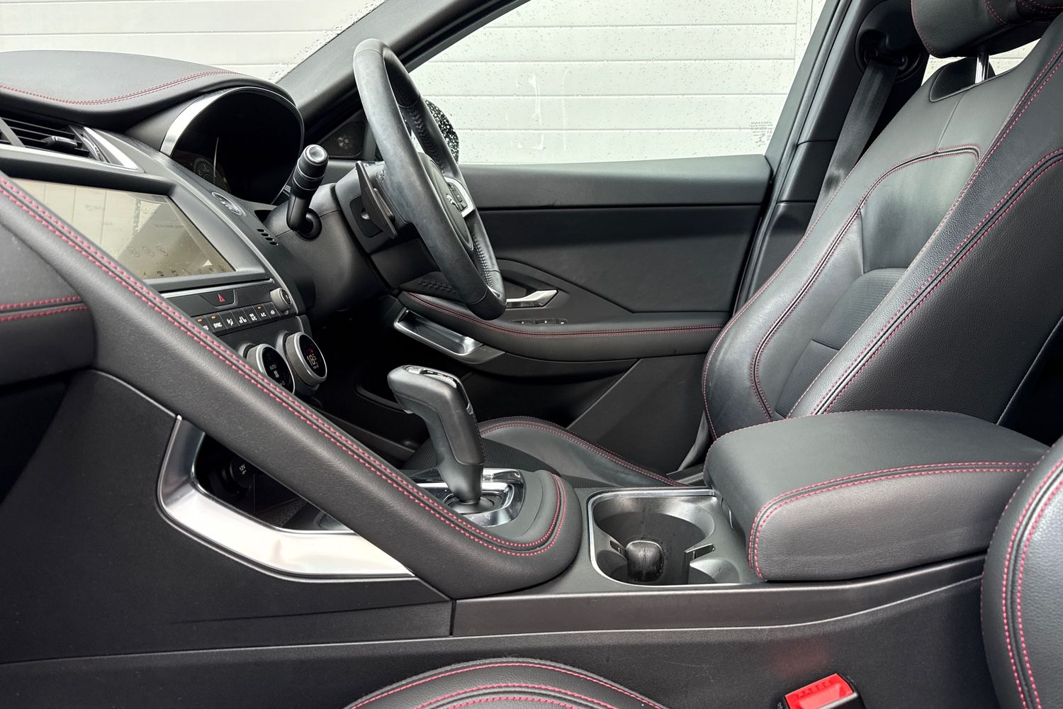 Used Jaguar E-Pace 2020 for sale - 76391030: Photo 37