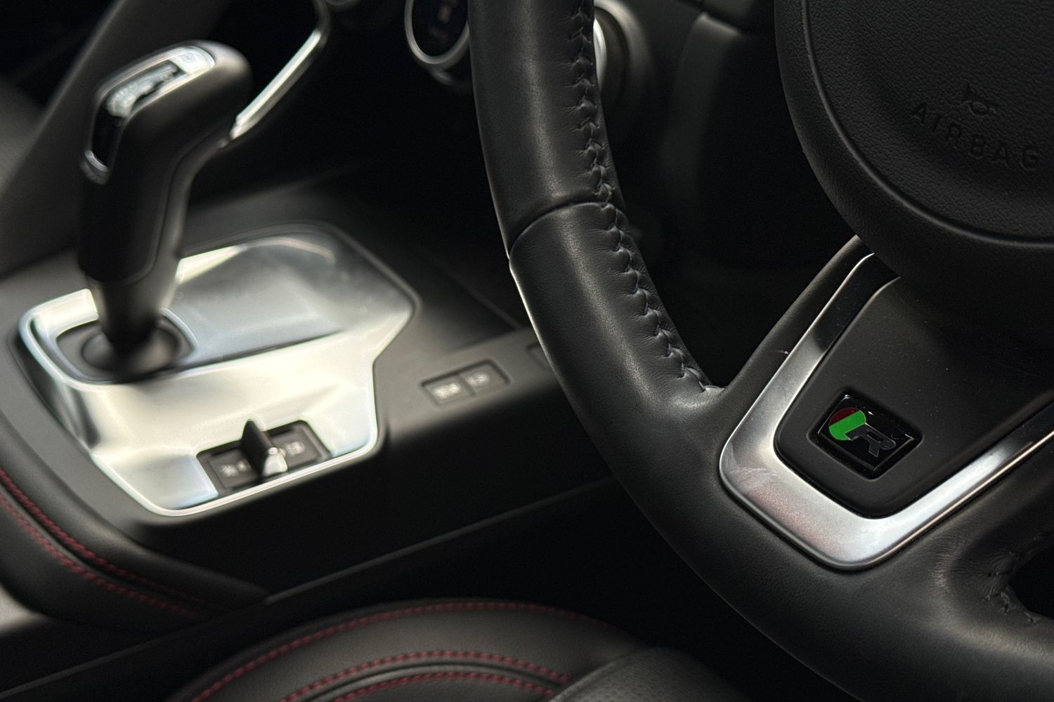 Used Jaguar E-Pace 2020 for sale - 76391030: Photo 45