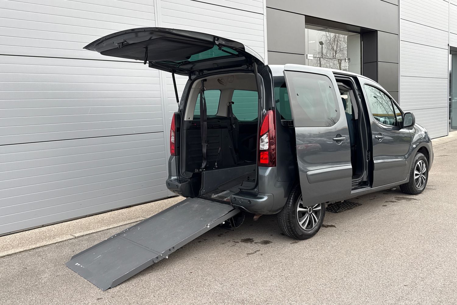 Used Citroen Berlingo 2018 for sale - 77996523: Photo 32