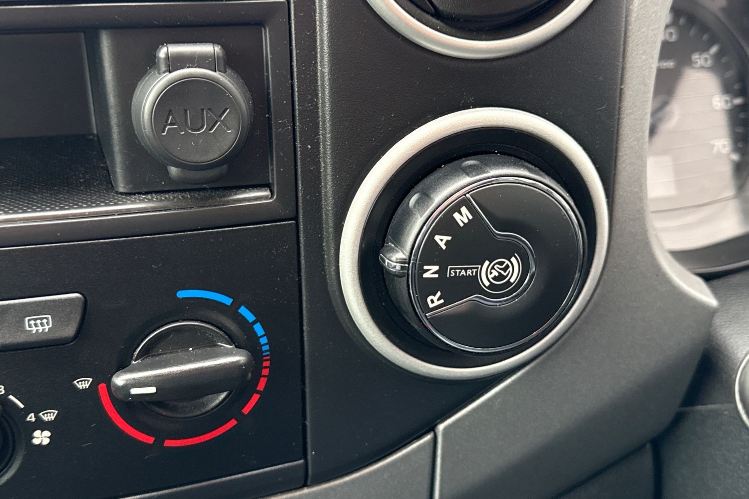 Used Citroen Berlingo 2018 for sale - 77996523: Photo 38