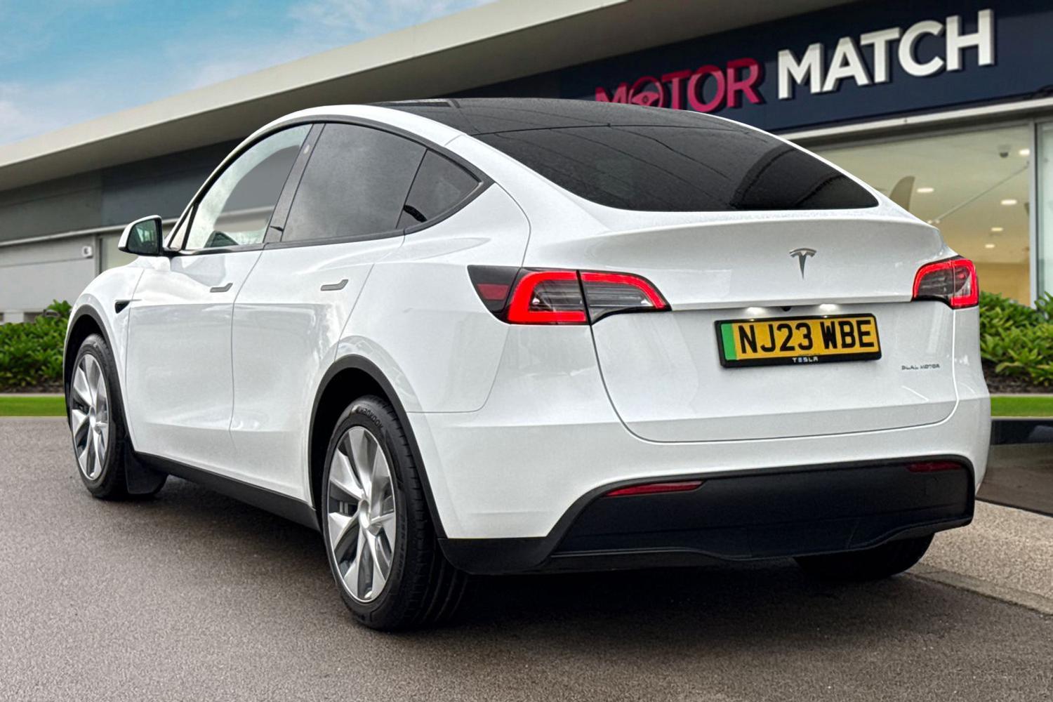 Used Tesla Model Y 2023 for sale - 77879113: Photo 2